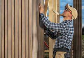 Best Engineered Wood Siding  in Sarasota Springs, FL